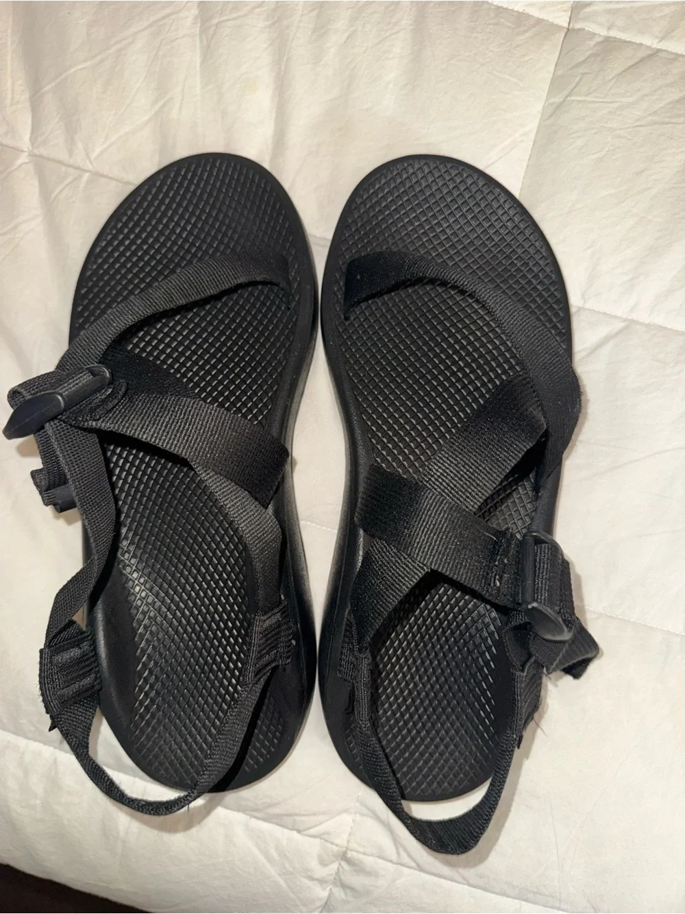 Chaco Black Strappy Sport Sandals